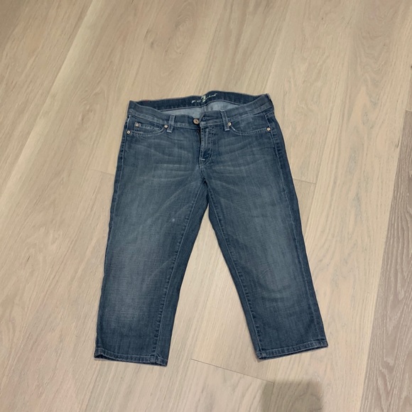 7 for all mankind cropped jeans - Picture 1 of 6
